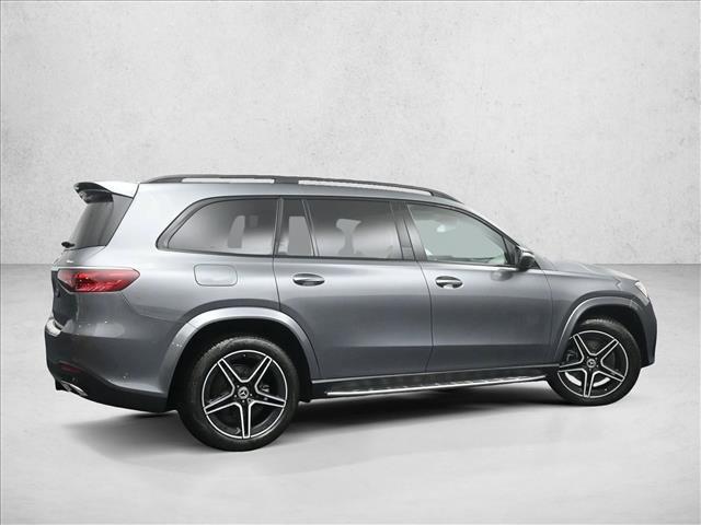 MERCEDES-BENZ GLS - 7