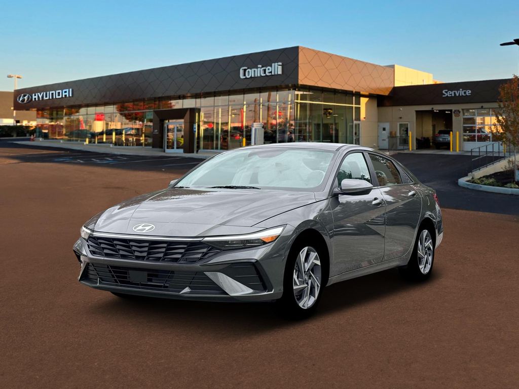 New 2026 Hyundai ELANTRA Limited