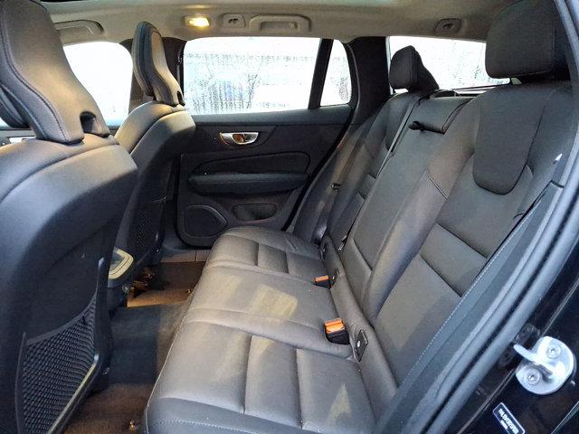 2024 Volvo V60 CROSS COUNTRY B5 PLUS — фото 10