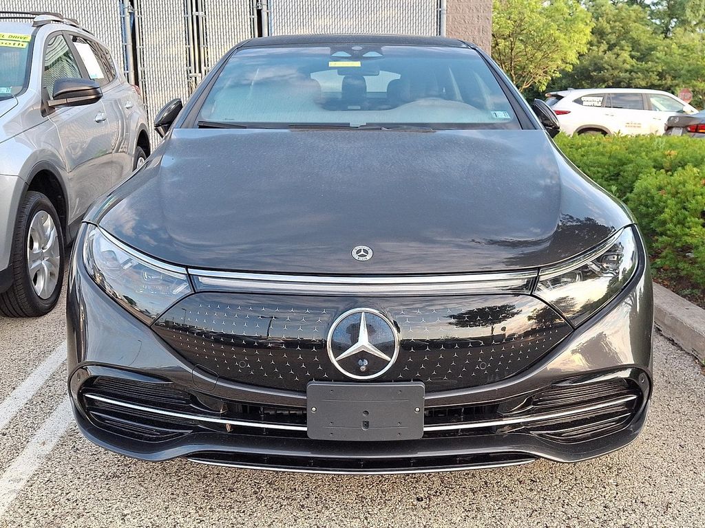 صورة 4 لـ 2024 Mercedes-BENZ EQS