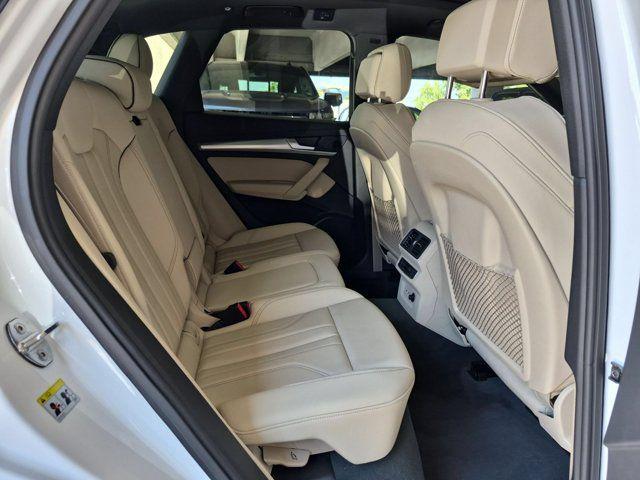 صورة مصغرة 18 لـ 2025 AUDI Q5 45 S LINE PREMIUM