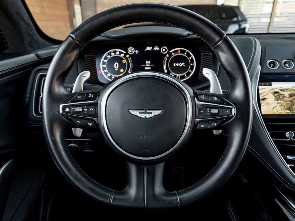 2024 Aston Martin DBX BASE 照片 10