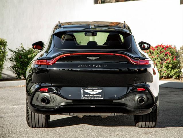 2021 ASTON MARTIN DBX AWD photo 9