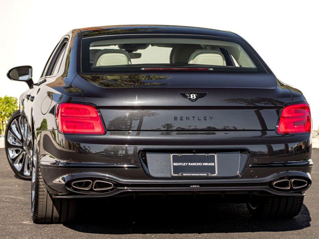 2026 Bentley FLYING SPUR MULLINER 照片 3