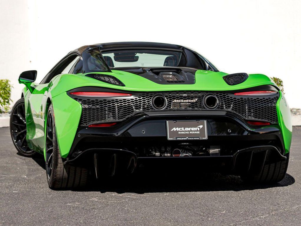 صورة 11 لـ 2026 Mclaren ARTURA SPIDER