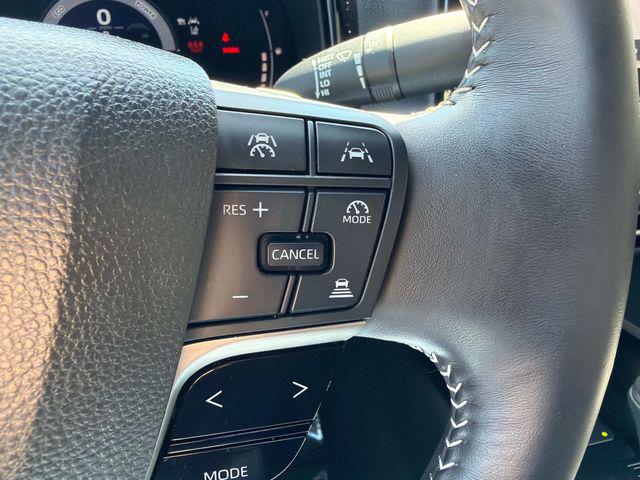 2025 Toyota CAMRY SE 缩略图 26