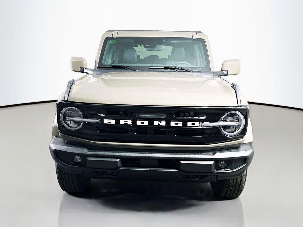 FORD BRONCO - 4
