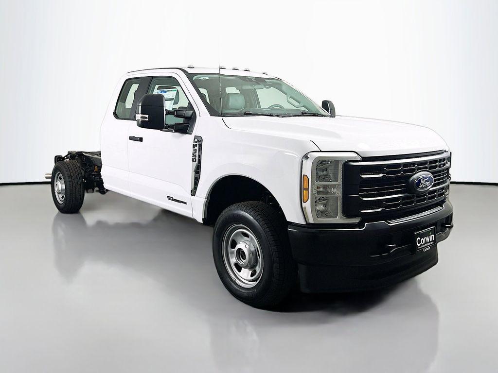 New 2026 Ford F-350 XL