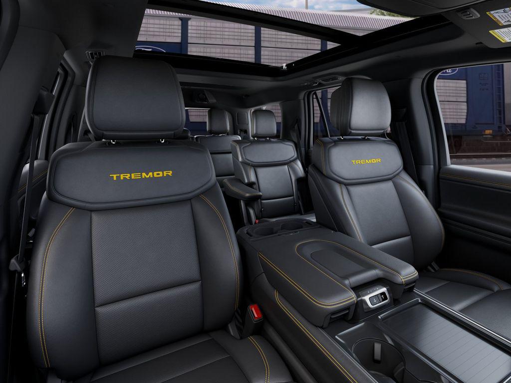 2027 FORD EXPEDITION TREMOR 照片 10