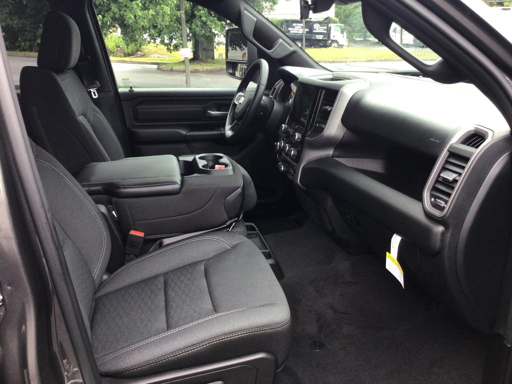 2026 RAM 1500 TRADESMAN 照片 9