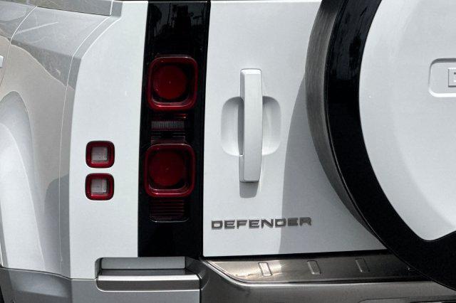 2023 LAND Rover DEFENDER 110 S 缩略图 26
