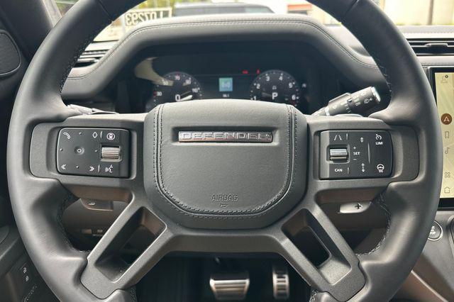 صورة مصغرة 22 لـ 2026 LAND Rover DEFENDER 110 V8