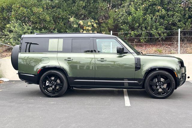 2026 LAND Rover DEFENDER P400 X-DYNAMIC SE — фото 6