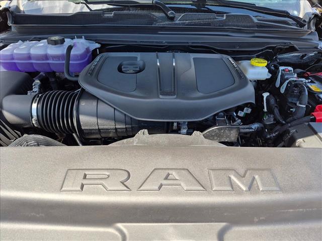 صورة مصغرة 17 لـ 2026 RAM 1500 WARLOCK CREW CAB 4X4 5'7' BOX