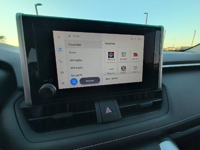 2024 Toyota RAV4 HYBRID XLE 缩略图 18