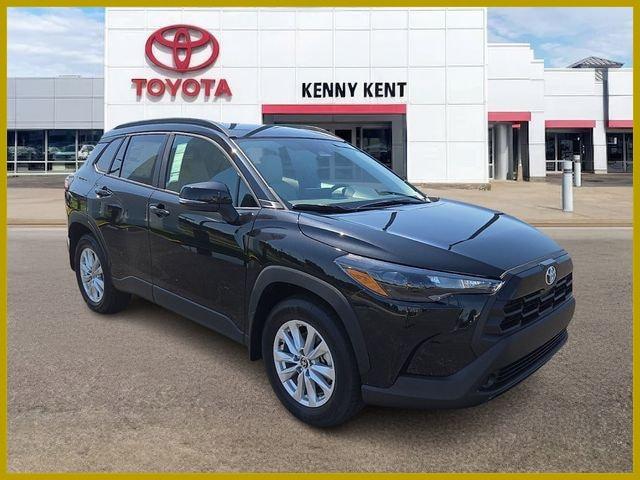 New 2026 Toyota Corolla Cross LE