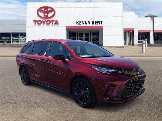 New 2026 Toyota Sienna XSE 7 Passenger