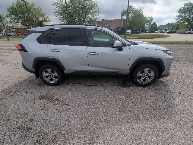 TOYOTA RAV4 - 2