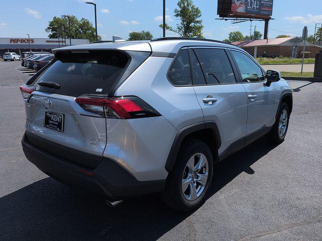 TOYOTA RAV4 - 7