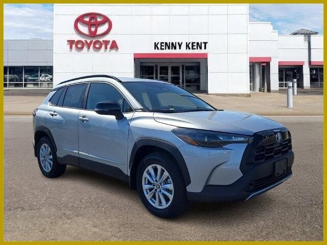 New 2026 Toyota Corolla Cross LE