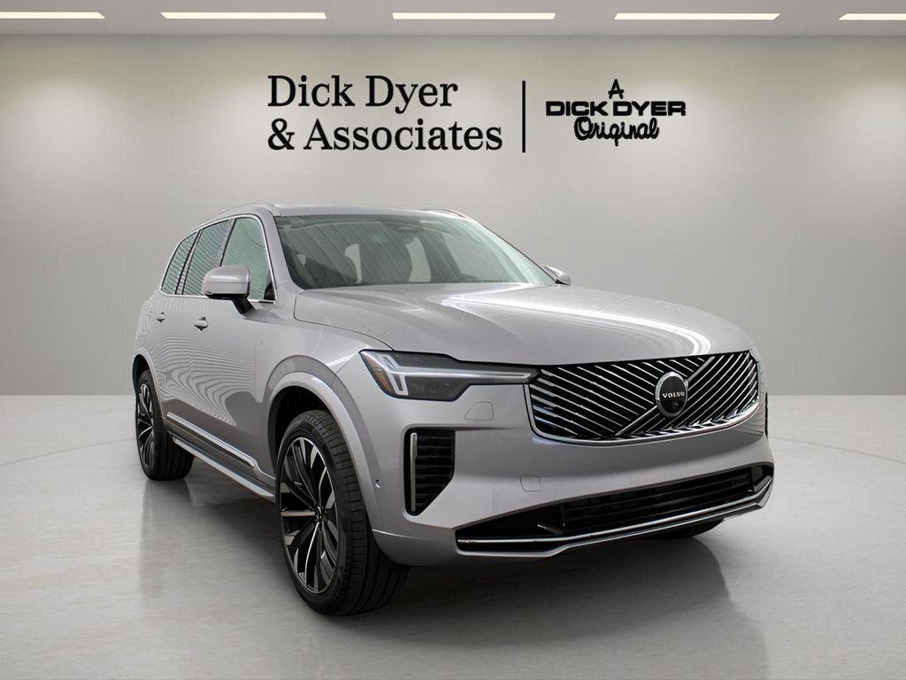 New 2026 Volvo XC90 B6 Plus 7-Seater