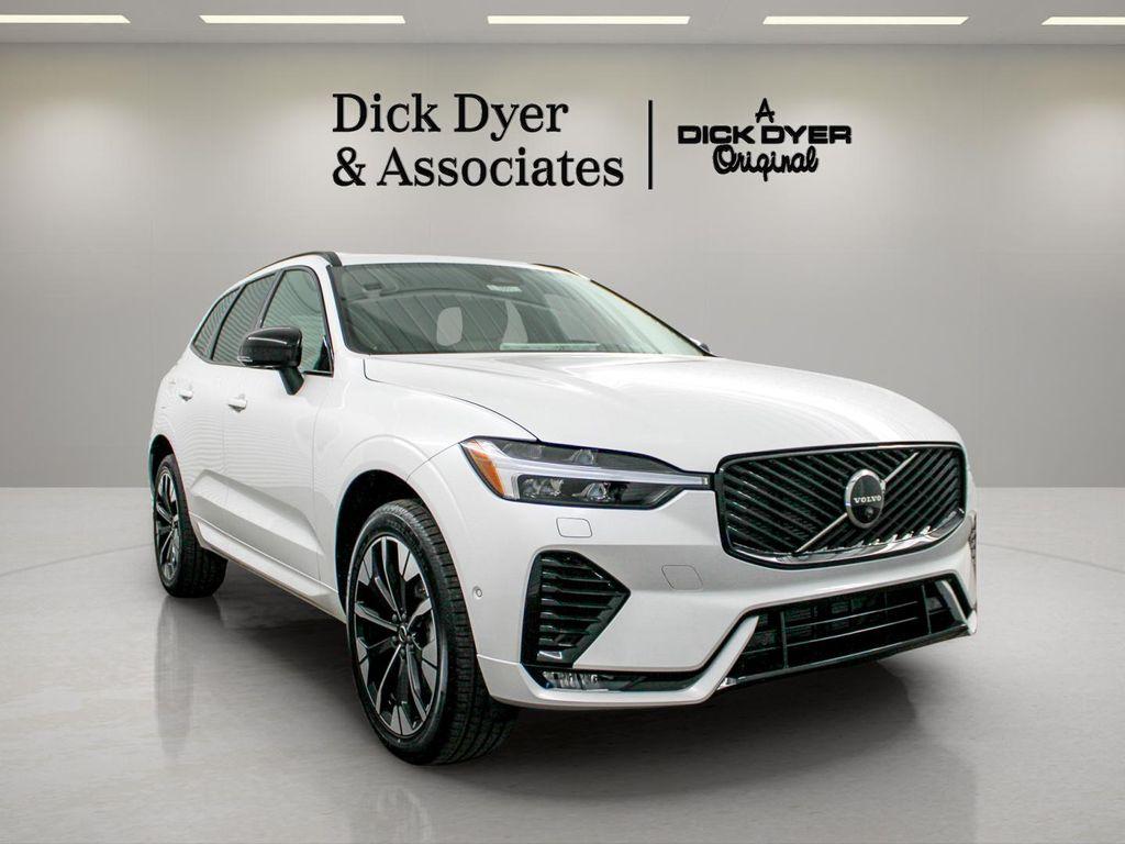 New 2026 Volvo XC60 B5 Plus