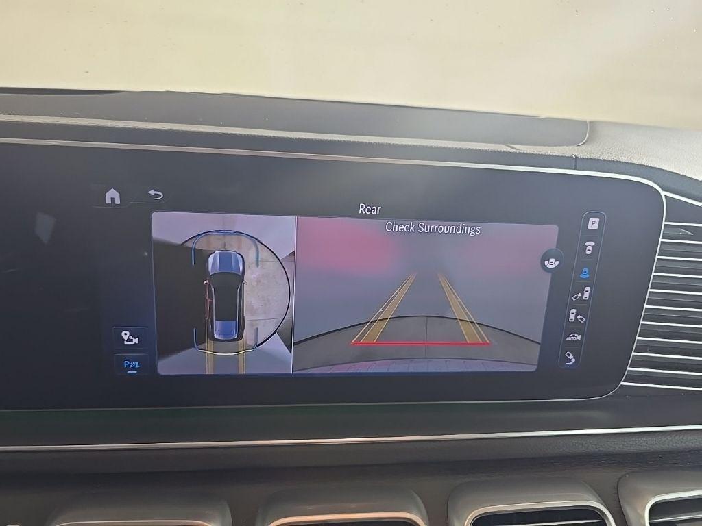 MERCEDES-BENZ GLS - 10