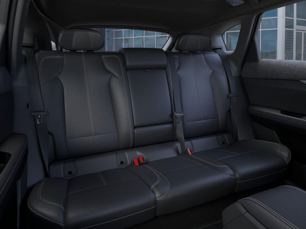 صورة مصغرة 17 لـ 2027 Cadillac OPTIQ SPORT