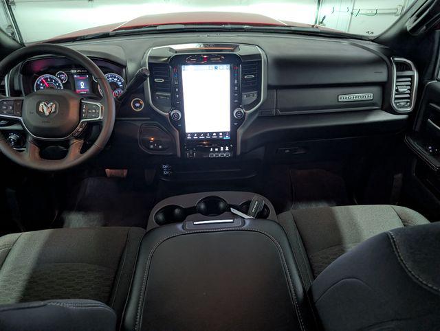 2026 RAM 2500 BIG HORN CREW CAB 4X4 6'4' BOX — миниатюра 11