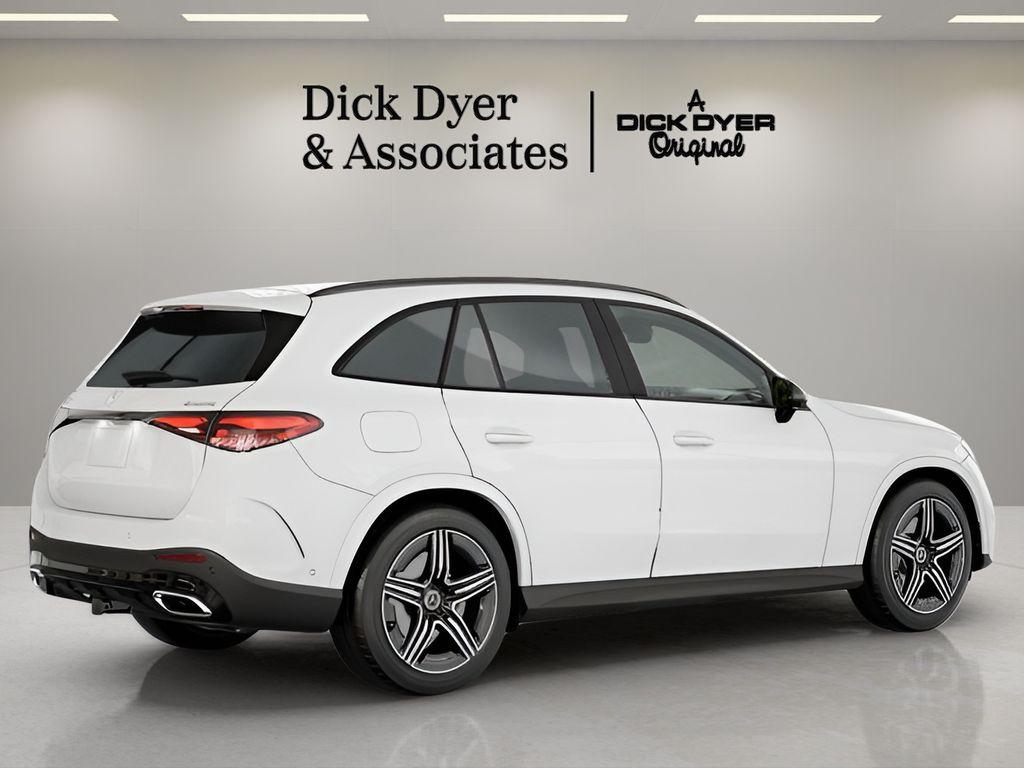 MERCEDES-BENZ GLC - 9