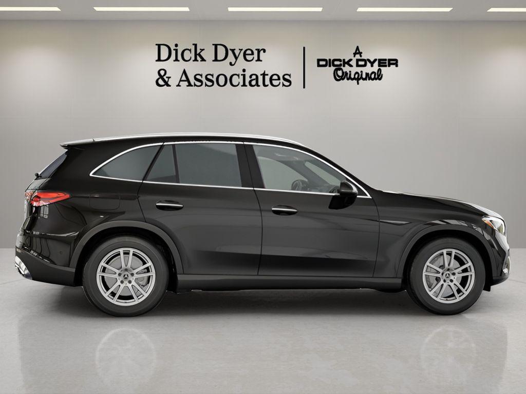 MERCEDES-BENZ GLC - 6