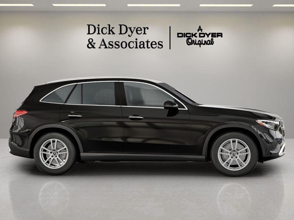 MERCEDES-BENZ GLC - 4