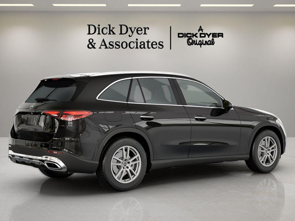 MERCEDES-BENZ GLC - 9