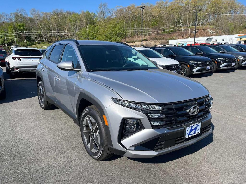 New 2026 Hyundai TUCSON Hybrid SEL
