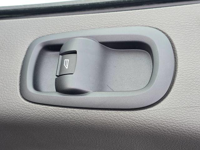 صورة مصغرة 26 لـ 2026 FORD TRANSIT-150 BASE