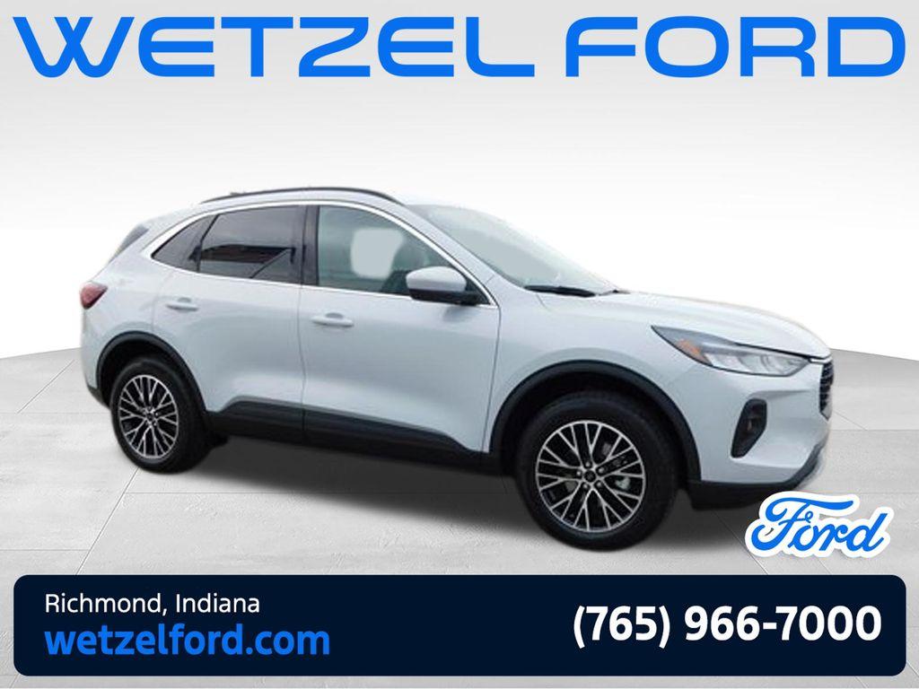 New 2026 Ford Escape PHEV