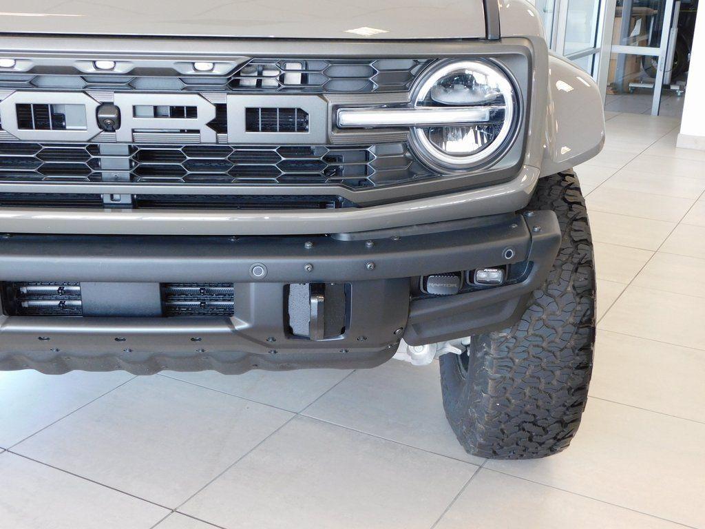 FORD BRONCO RAPTOR - 8