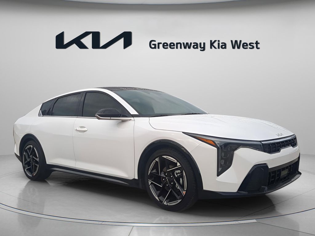 New 2026 Kia K4 GT-Line