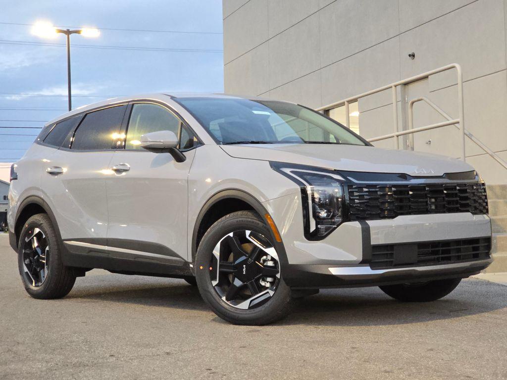 New 2026 Kia Sportage Hybrid S