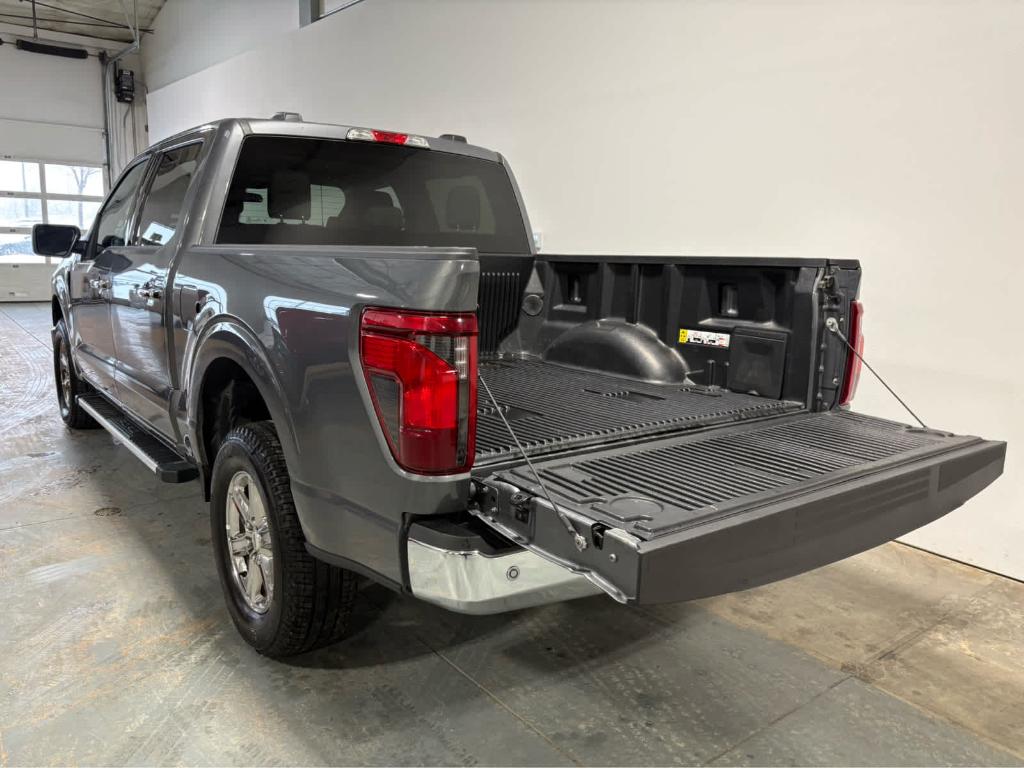 FORD F-150 XLT - 4