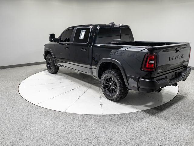 صورة مصغرة 36 لـ 2025 RAM 1500 REBEL