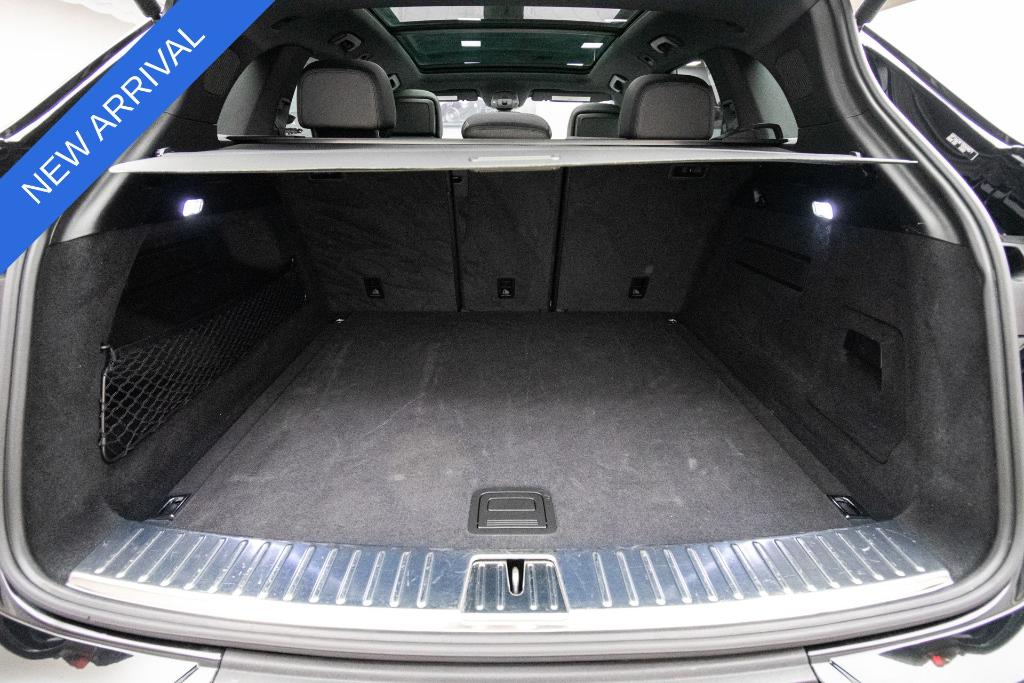 2025 Porsche CAYENNE BASE 缩略图 37