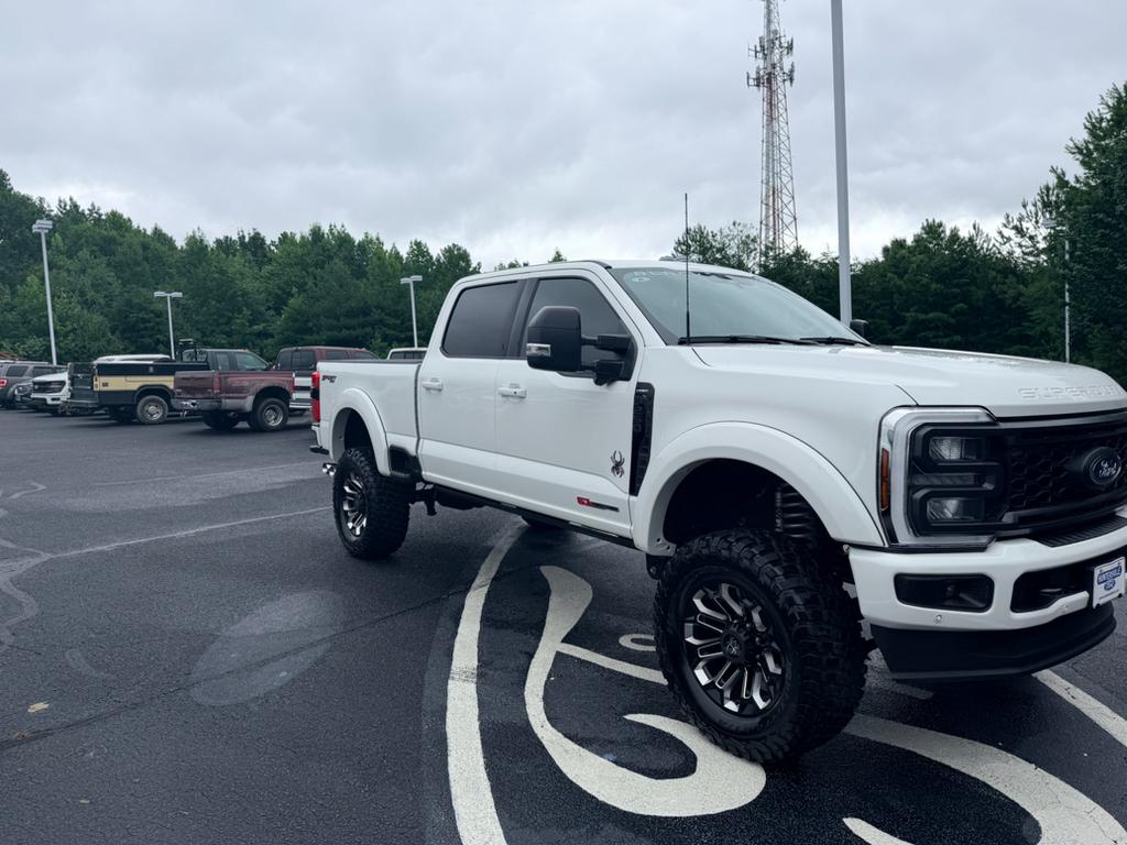 صورة 7 لـ 2024 FORD F-250 LARIAT
