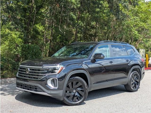New 2026 Volkswagen Atlas 2.0T SE w/Technology