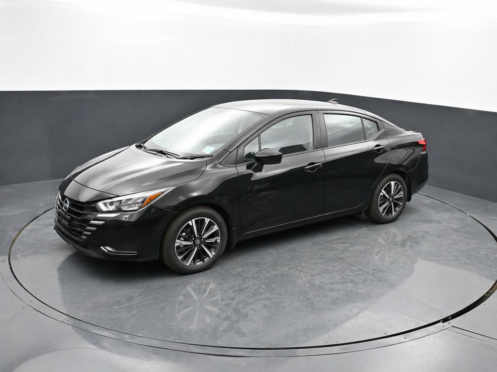 New 2025 Nissan Versa 1.6 SV