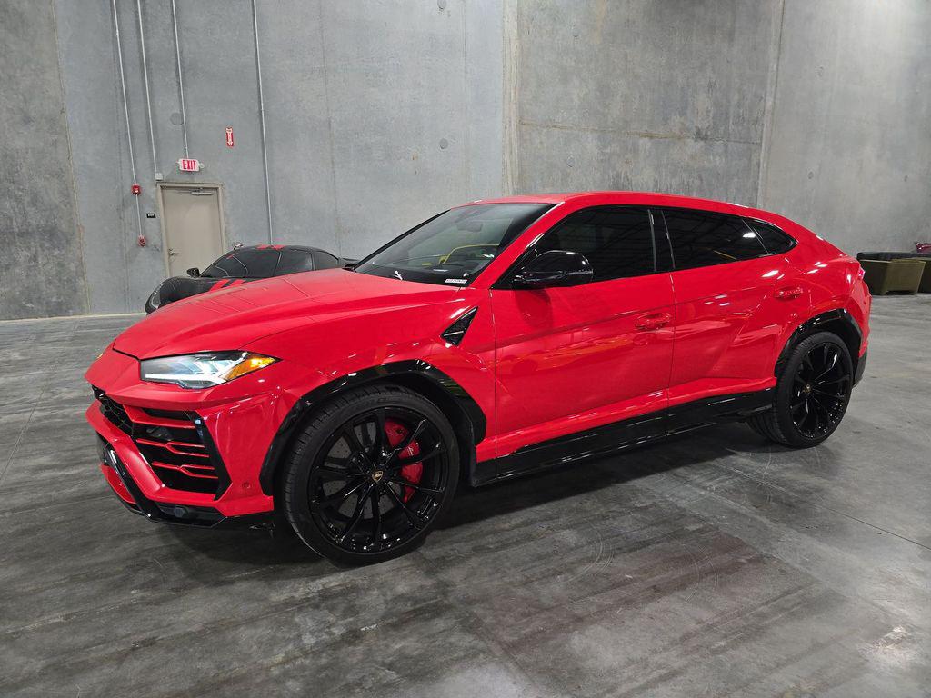 2020 Lamborghini Urus