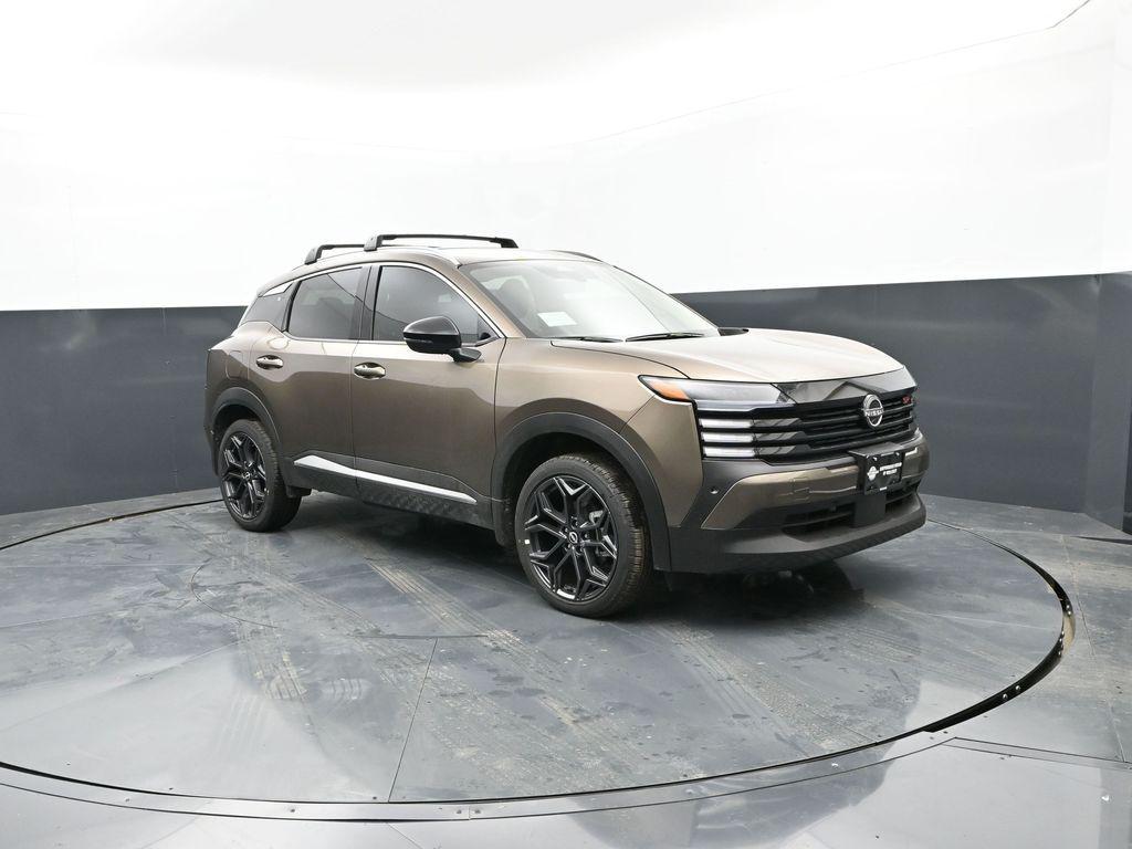 New 2026 Nissan Kicks SR