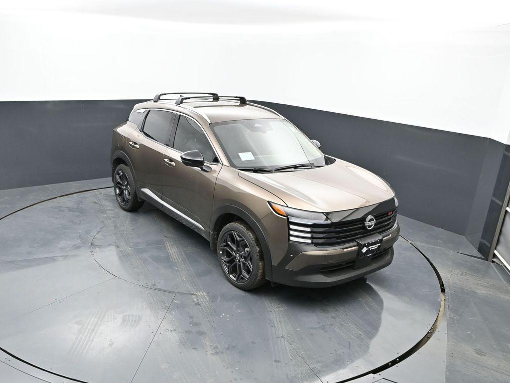 New 2026 Nissan Kicks SR