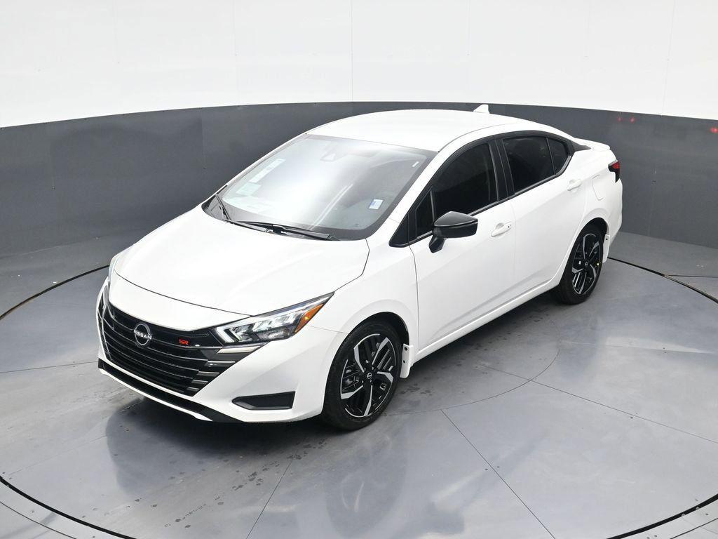 New 2025 Nissan Versa 1.6 S