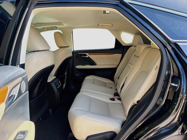 صورة مصغرة 21 لـ 2022 Lexus RX 350 BASE